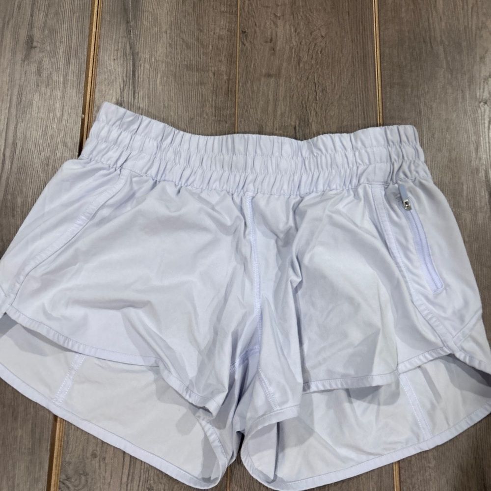 Lululemon Tracker Short V 4”
